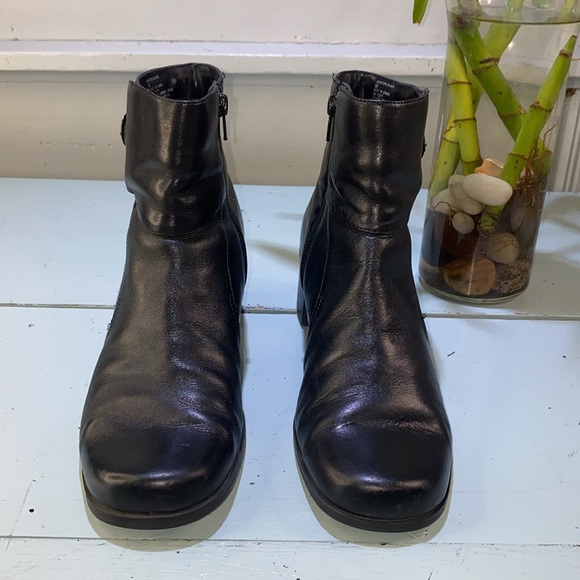 🌻🌻-Croft & Barrow ankle boots-🌻🌻 - Picture 2 of 8